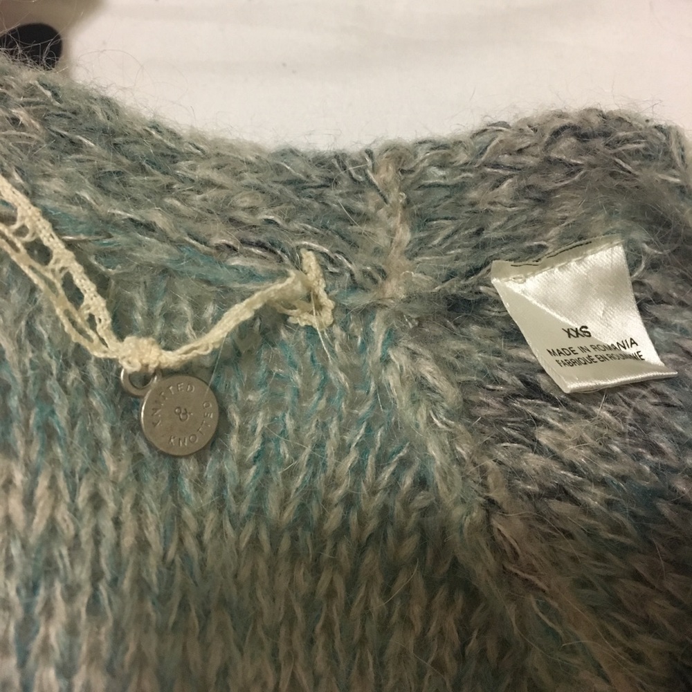 Anthro cardigan sweater - Picture 4 of 5